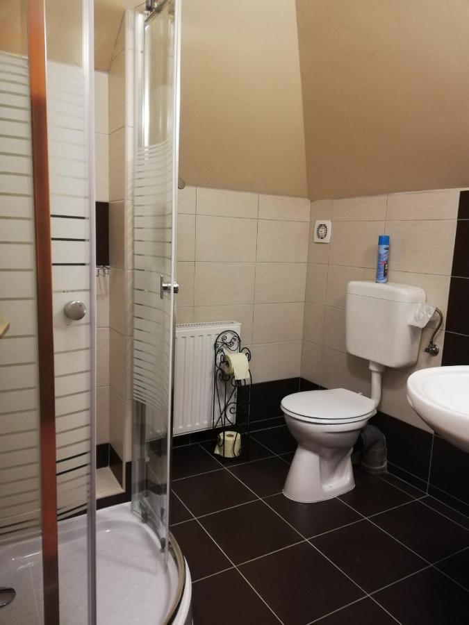 Völgy Apartman Eğri Dış mekan fotoğraf