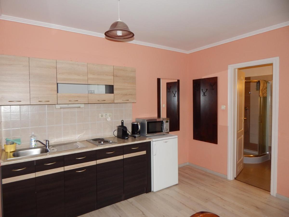Völgy Apartman Eğri Dış mekan fotoğraf