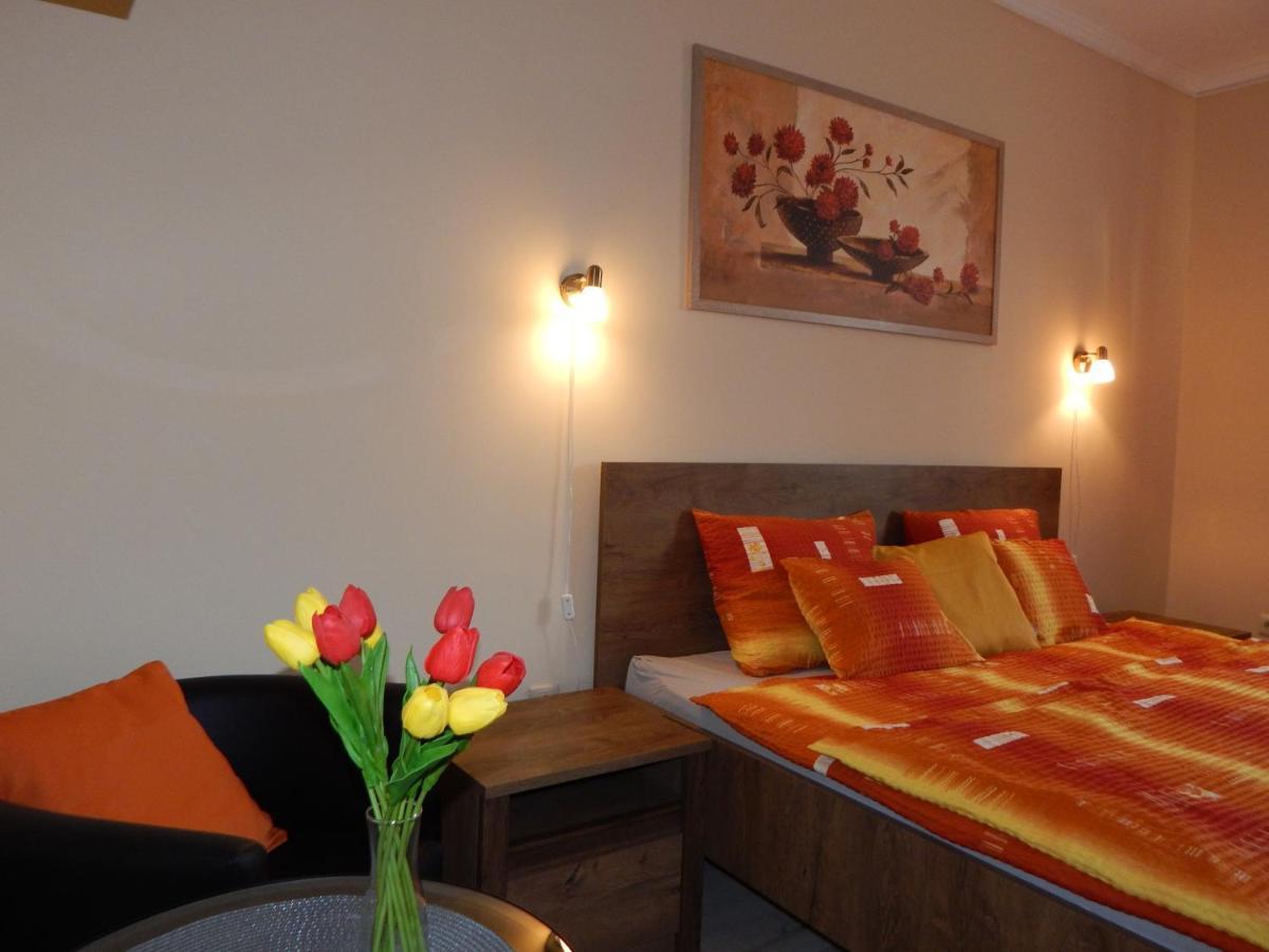 Völgy Apartman Eğri Dış mekan fotoğraf