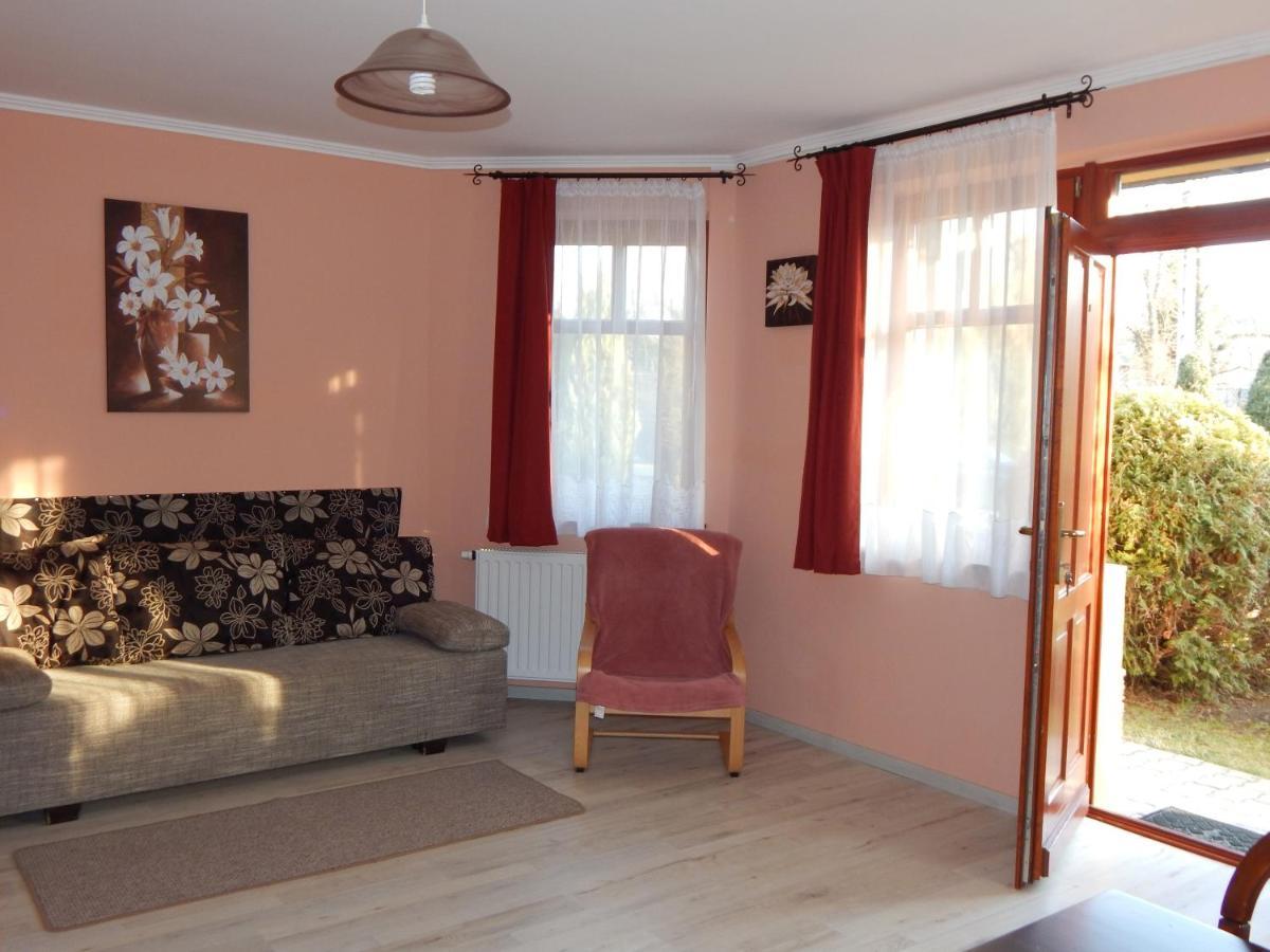 Völgy Apartman Eğri Dış mekan fotoğraf
