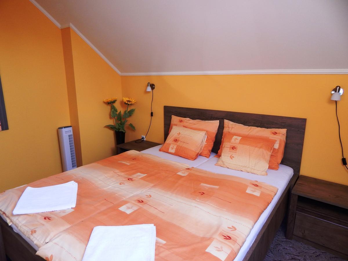 Völgy Apartman Eğri Dış mekan fotoğraf