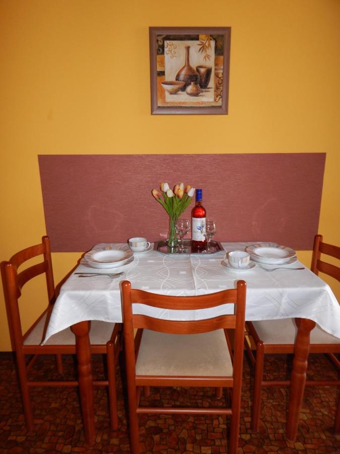 Völgy Apartman Eğri Dış mekan fotoğraf